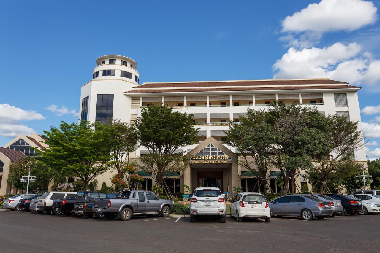 Surin Majestic Hotel Exterior photo